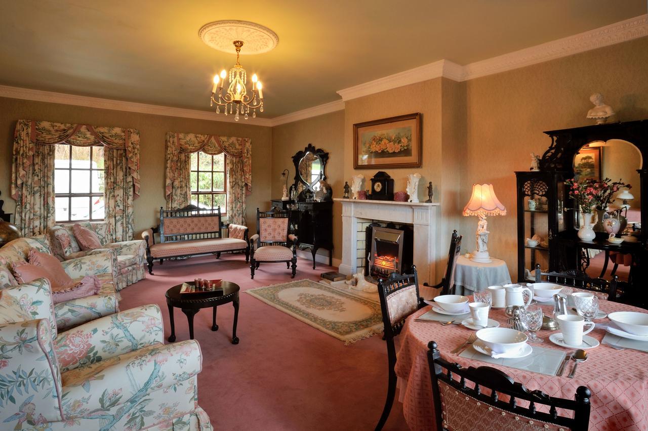 Pinewood Lodge Guest House Omagh Eksteriør billede